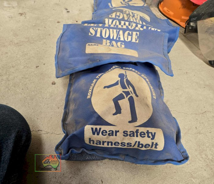 2x Builders Harness