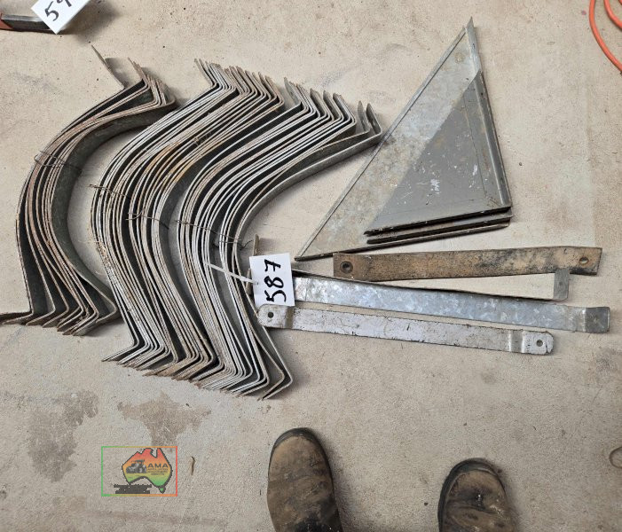 Sundry Brackets & Corner Mount Feed Bucket Straps - photo 2