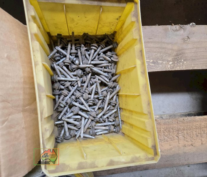 4 Boxes of Roof Tech Screws - photo 3