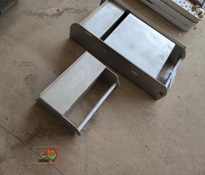 Alloy Paper Towel Dispensers - photo 2