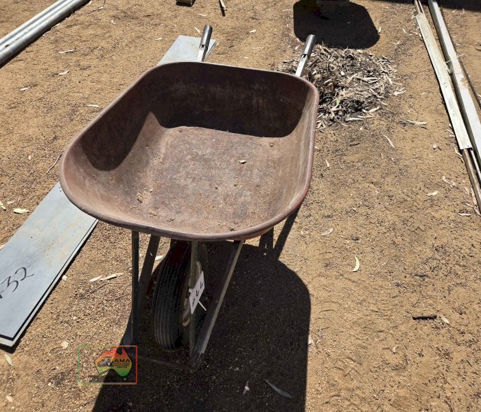Sherlock Wheelbarrow, Good Cond. - photo 3