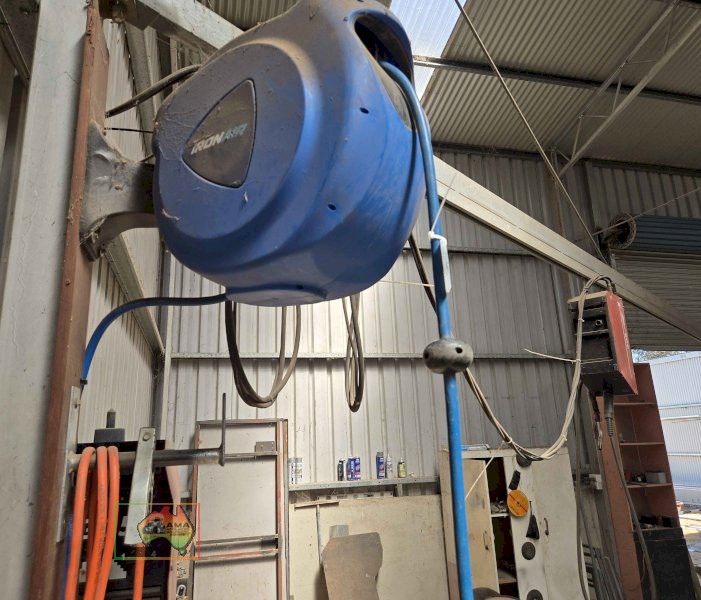 Iron-air Retractable Air Hose Reel - photo 2