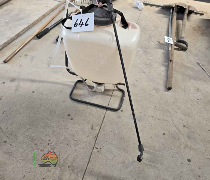 15 Ltr. Backpack Sprayer - photo 3