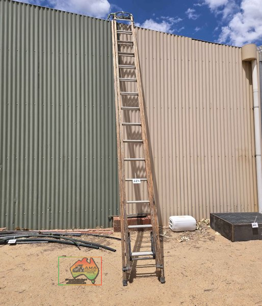 Elec. Pole Ext. Ladder 4.5 to 7.5m