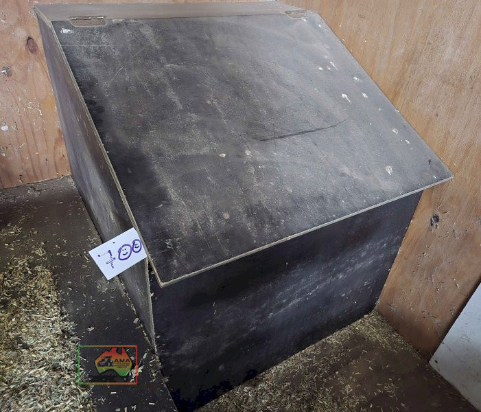 Bulk Feed Bin - photo 3