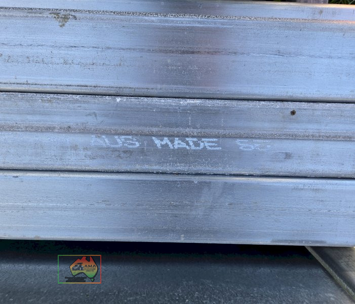 8m lengths of 90x90 Downgrade Shed Posts - photo 4