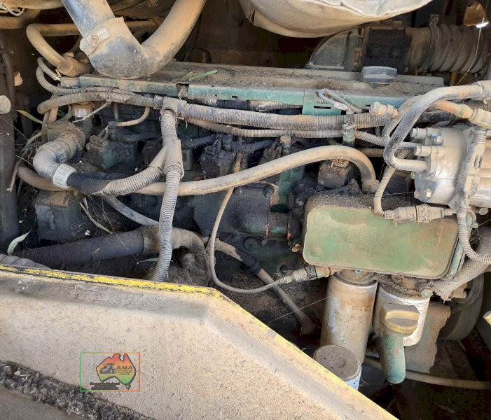2003 Volvo L70F Loader (Parts) - photo 9