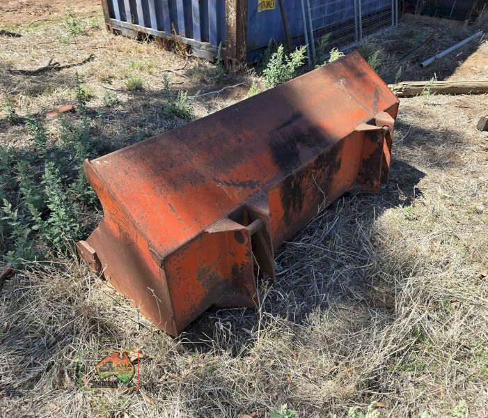 6' tractor bucket - photo 3