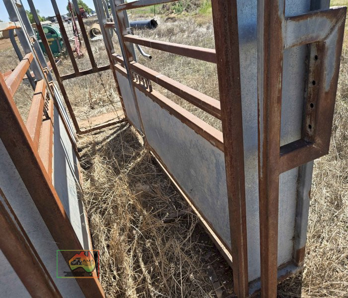Stock Quip Cattle Crush - photo 4