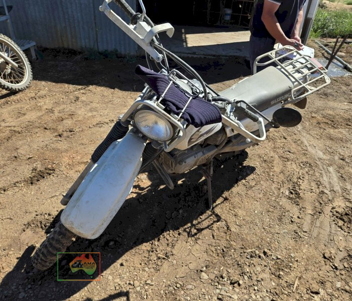 Suzuki DR200 Trojan - photo 3