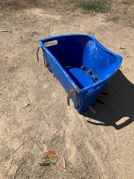 1 x 10 teat calf feeder - photo 2
