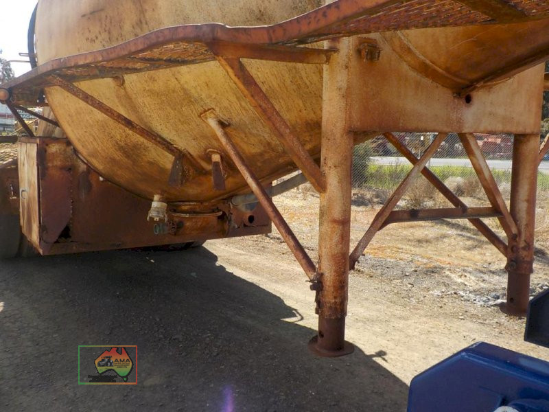Transwest Farm Water Tanker - photo 5