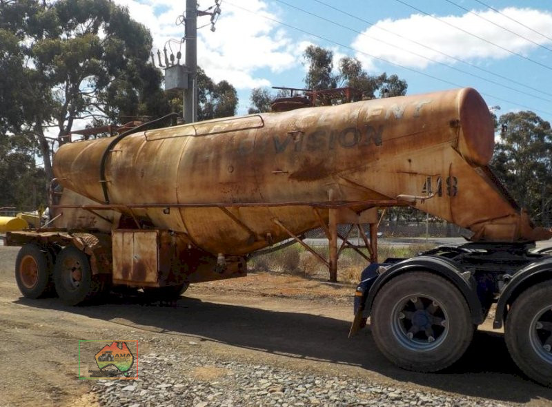 Transwest Farm Water Tanker - photo 2
