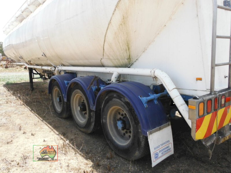1994 Marshell Tri-axle Fuel Tanker - photo 3