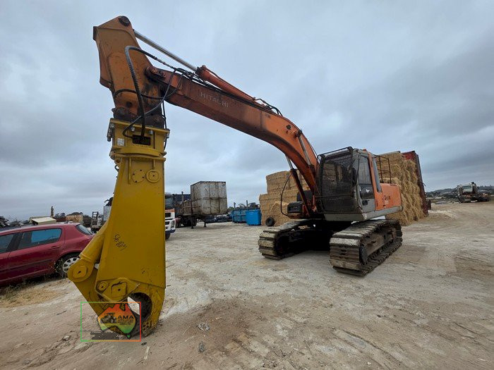 Hitachi ZX200 Excavator with Shear & Grab - photo 2