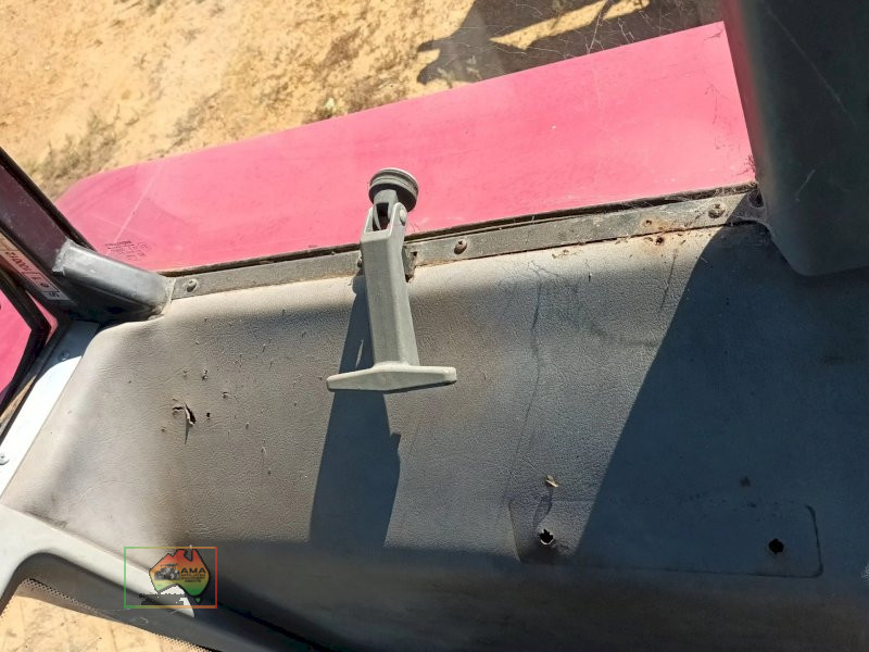 Case 5140 FEL Tractor - photo 14