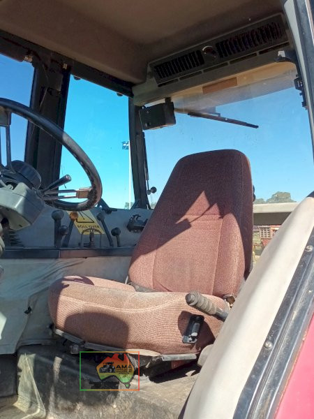 Case 5140 FEL Tractor - photo 8