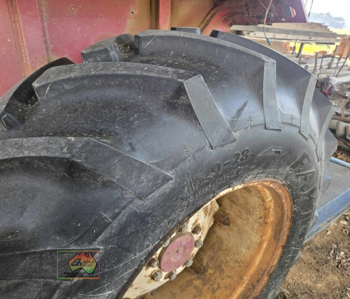 IH-454 Tractor - photo 10