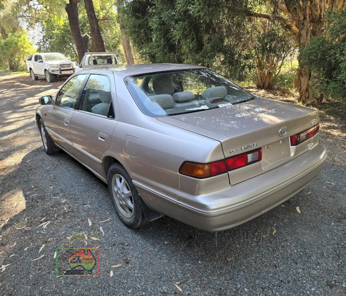 1998 Toyota Vienta VXi - photo 5