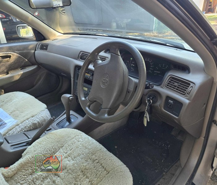 1998 Toyota Vienta VXi - photo 7