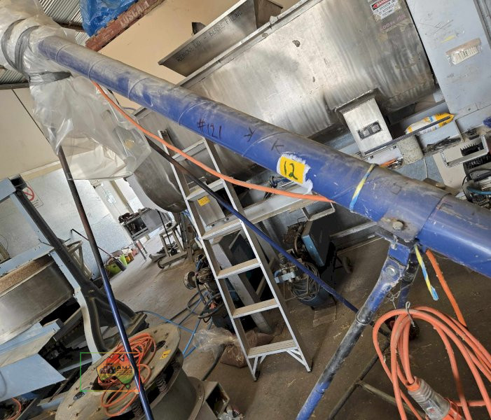 Pencil auger with hopper - photo 3