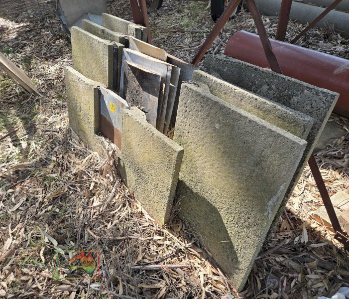 5x Concrete Chanel Stops - photo 3