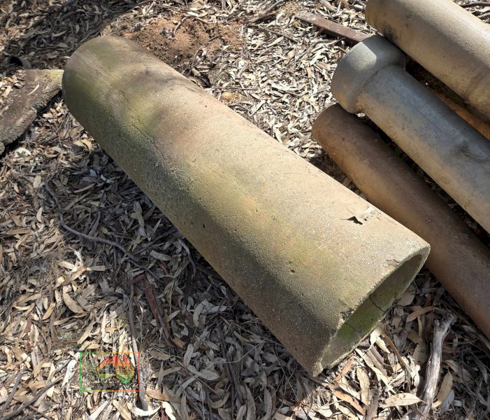 3x (12" x 4ft) Concrete Pipes - photo 3