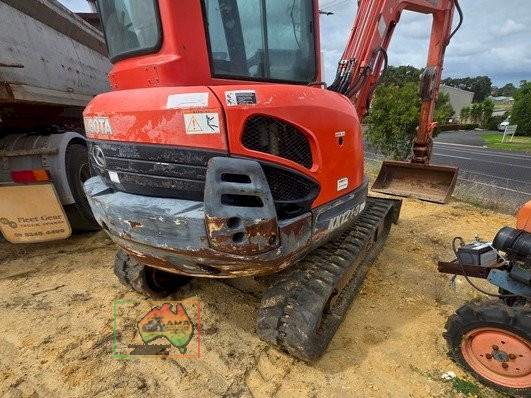 Kubota KX121-3 Excavator - photo 3