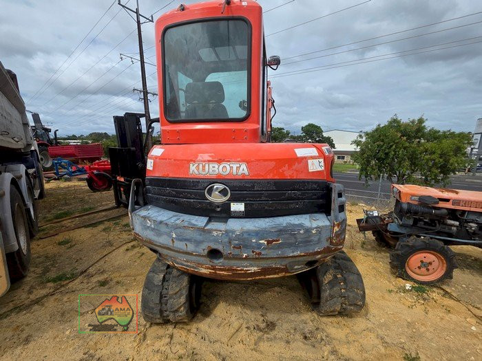 Kubota KX121-3 Excavator - photo 6