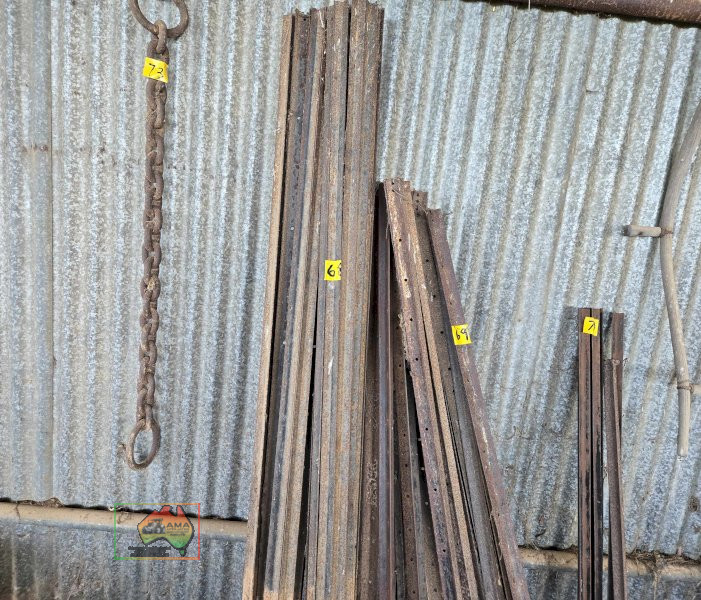 16x Used 7ft (2.1m) Star Pickets - photo 2