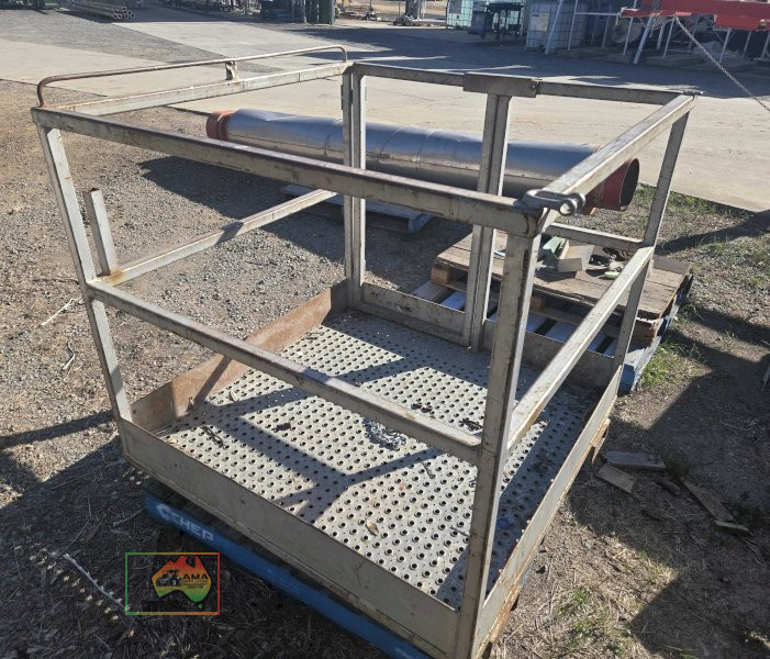 Forklift working platform - photo 2