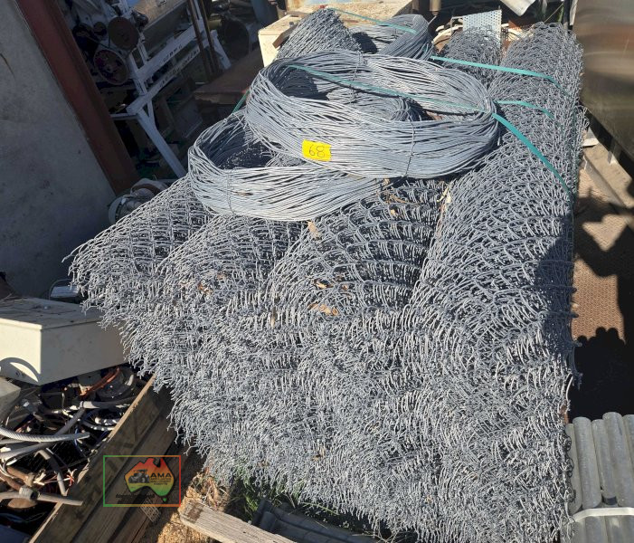 16 coils x Brand new heavy mesh fencing wire plus complete top and bottom wire coils and barb