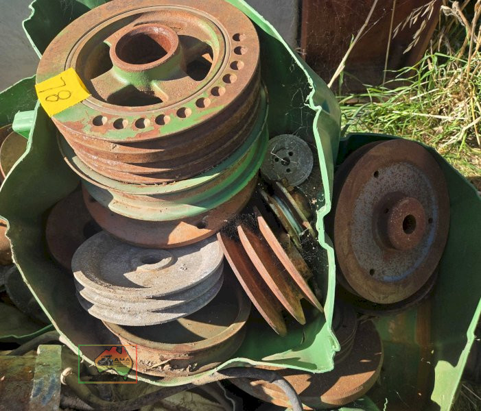3 tubs of assorted v-belt pulleys