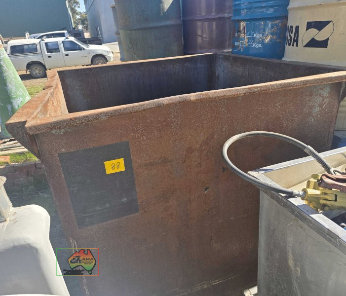 Heavy steel jacky bin