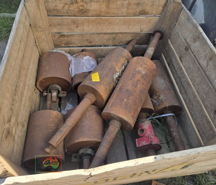 4 pairs of grain rollers