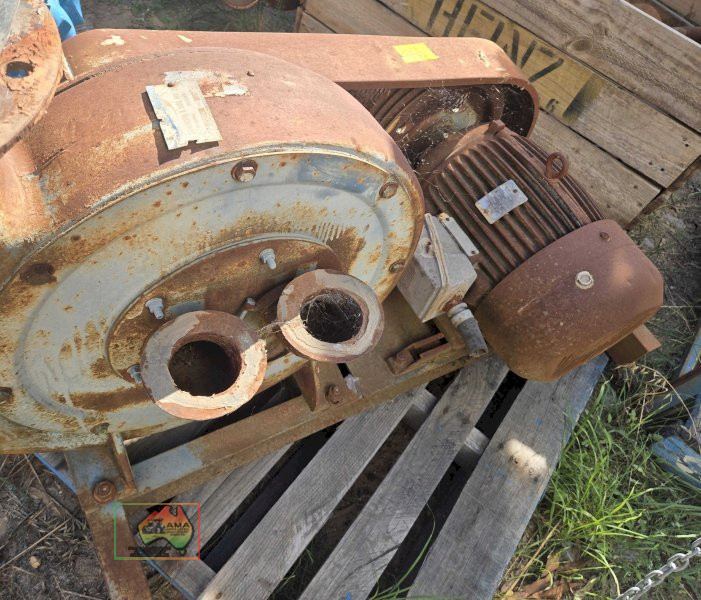 Richardson grain dust extraction fan with motor - photo 3