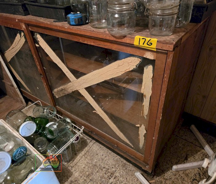 Glass Front 3 Shelf Cabinet 6ft x 2ft x 3ft - photo 2