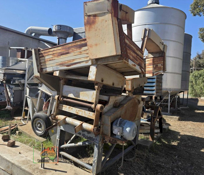 Satake paddy separator - photo 4