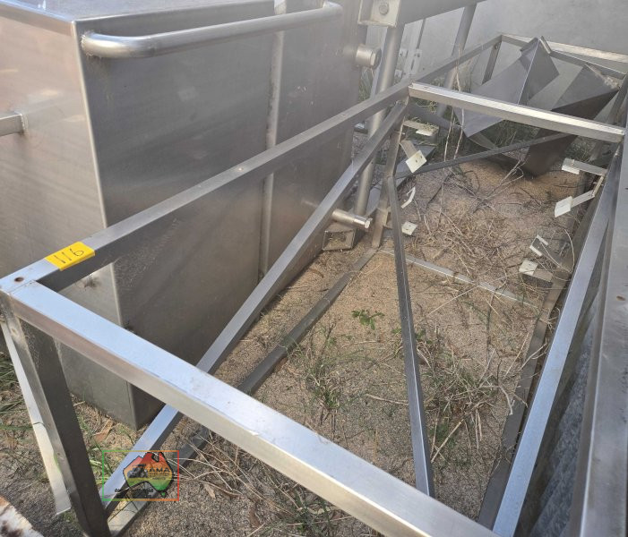 Large Stainless Steel Food‑Grade Wash Tank - Ex Arnott’s Snackfoods - photo 7