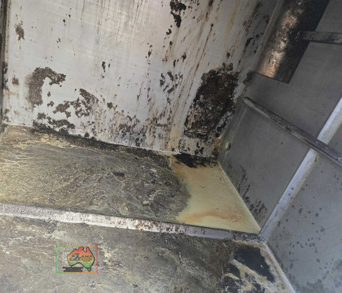 Large Stainless Steel Food‑Grade Wash Tank - Ex Arnott’s Snackfoods - photo 3