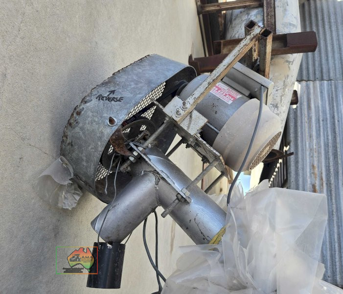4" pencil auger on steel frame - photo 3
