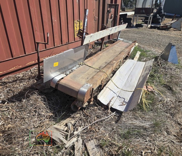 ENMIN Vibratory Conveyor / Vibrating Feeder - Grain & Food Processing