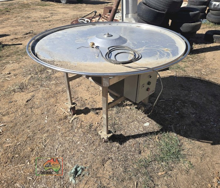 Orbis engineering stainless steel food grade rotating sorting table - photo 2
