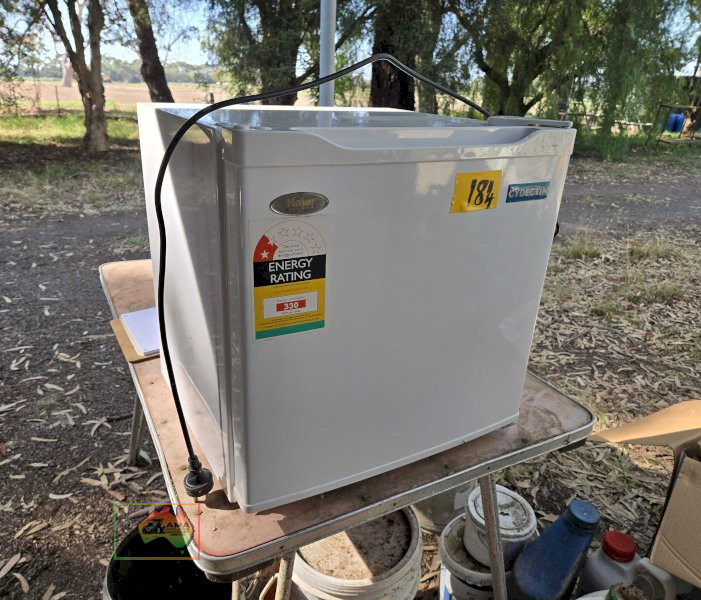 NEW Cydectin Bar Fridge - photo 2