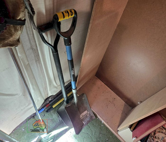 Spade & Shovel - photo 2