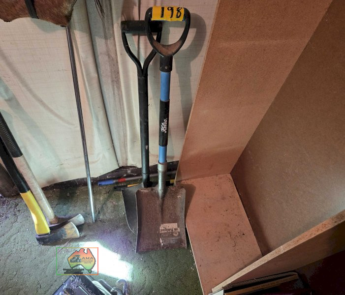 Spade & Shovel