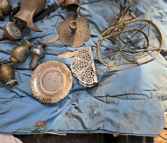 Galv. Bucket & Brass Ornaments - photo 3
