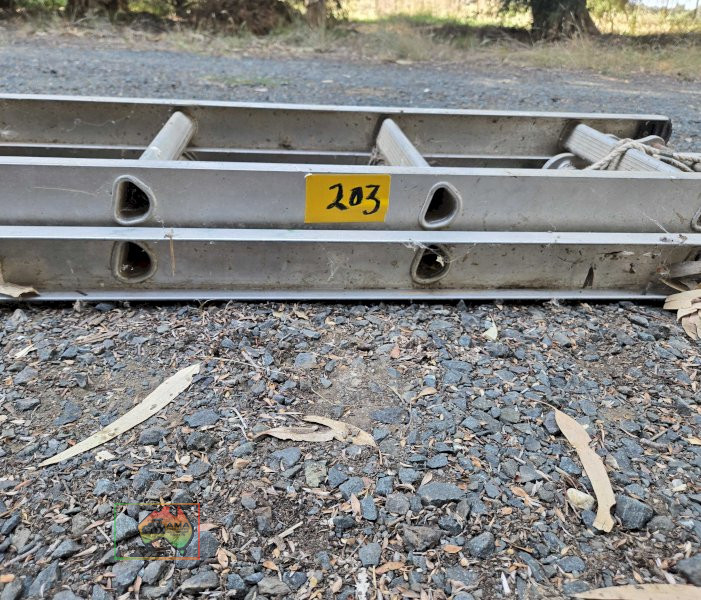6m Alloy Extension Ladder - photo 3