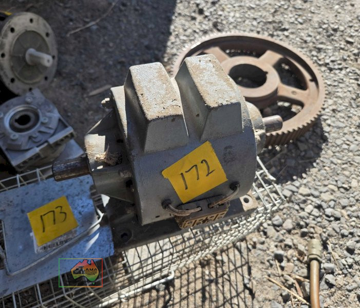 Industrial gear box reduction drive