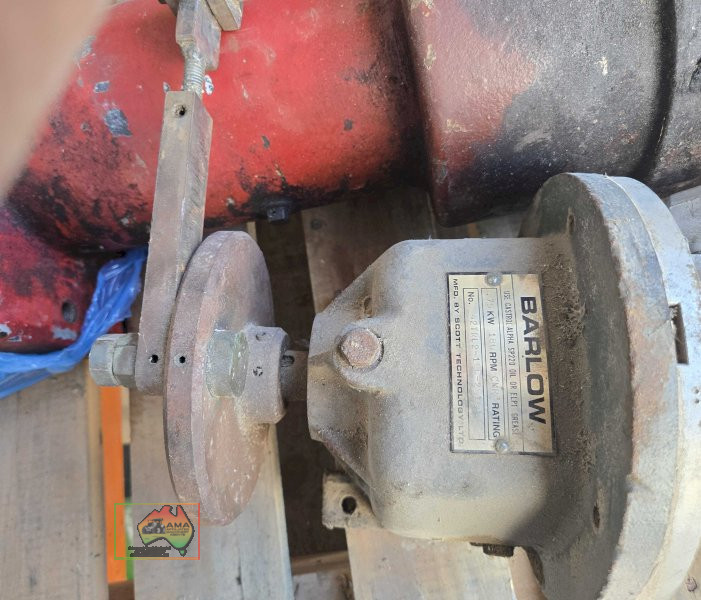 WEG 3ph electric motor & Barlow reduction drive - photo 2